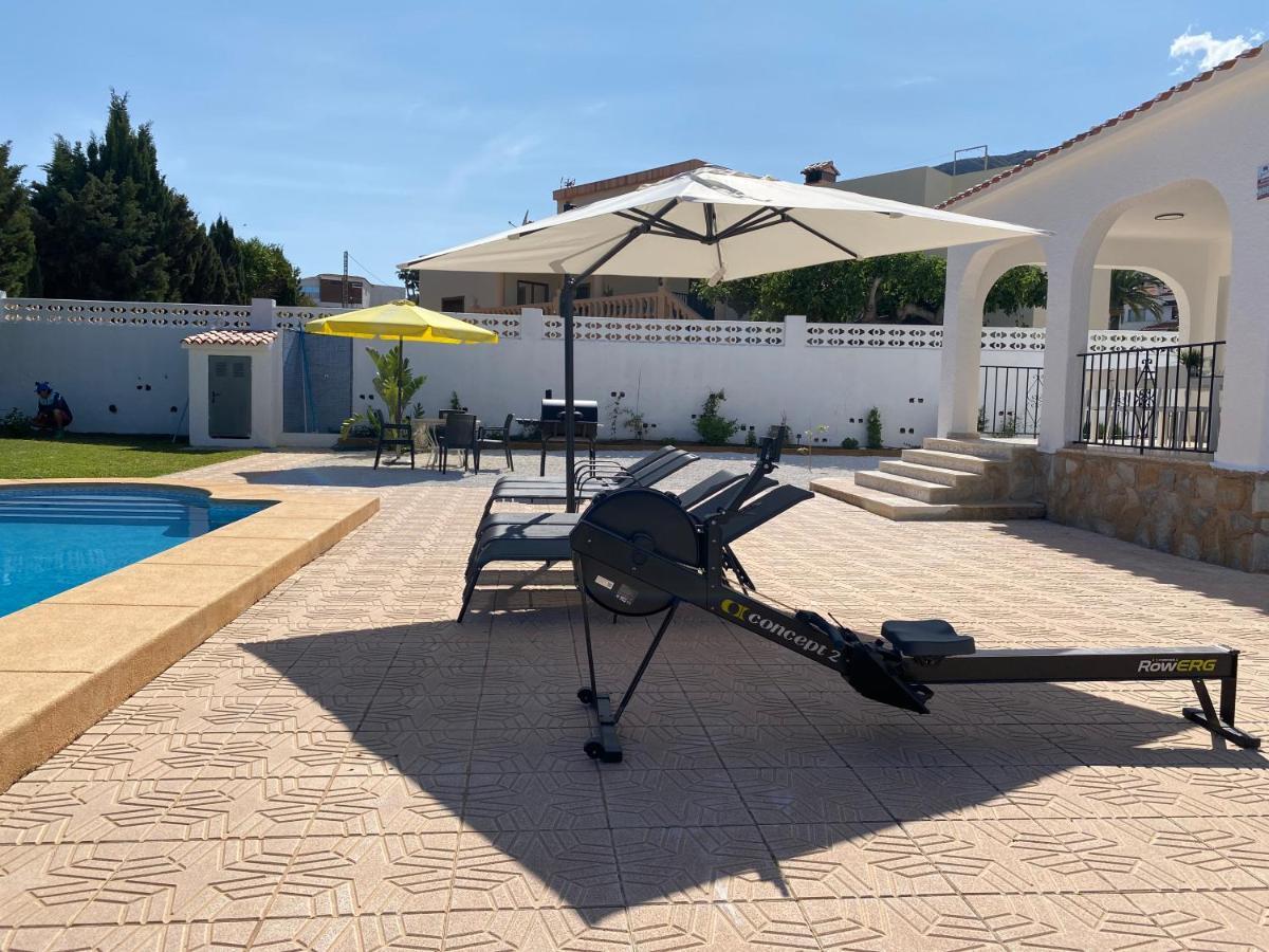 Con Piscina, Soleada, Tranquila Y Centrica * Calpe