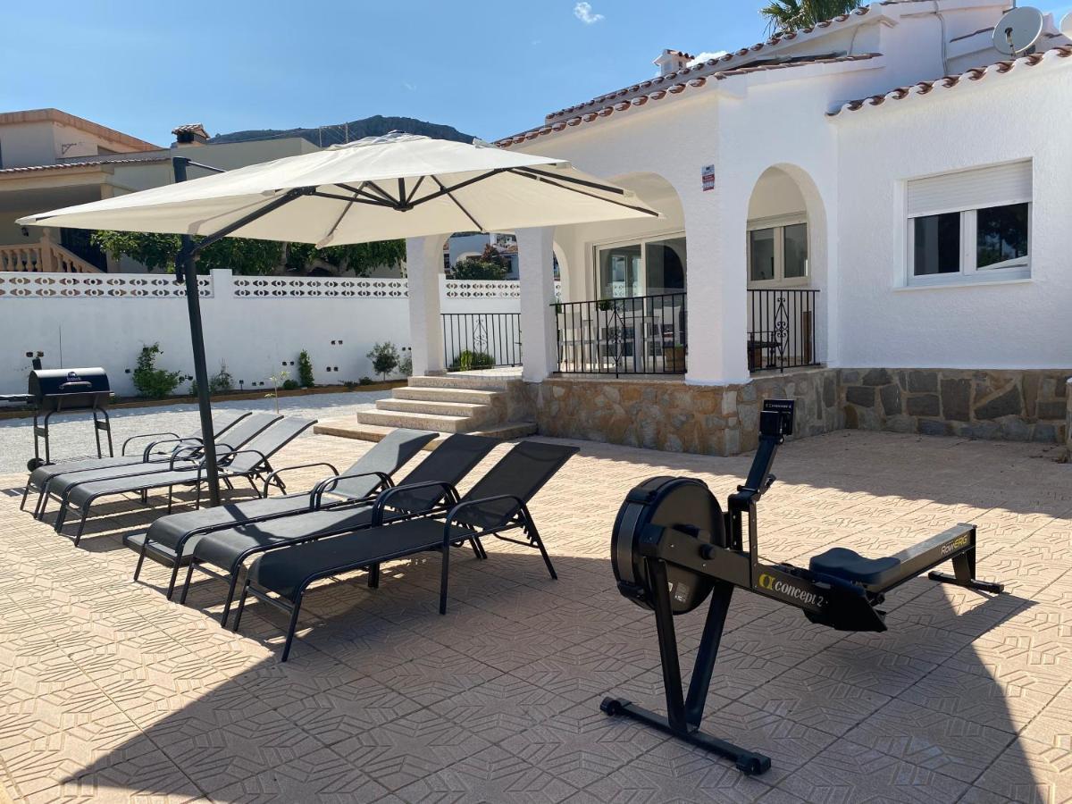 Villa Con Piscina, Soleada, Tranquila Y Centrica Calpe