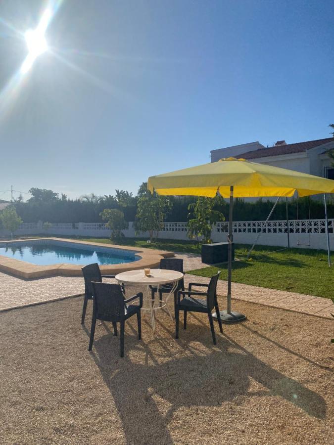 Villa Con Piscina, Soleada, Tranquila Y Centrica Calpe